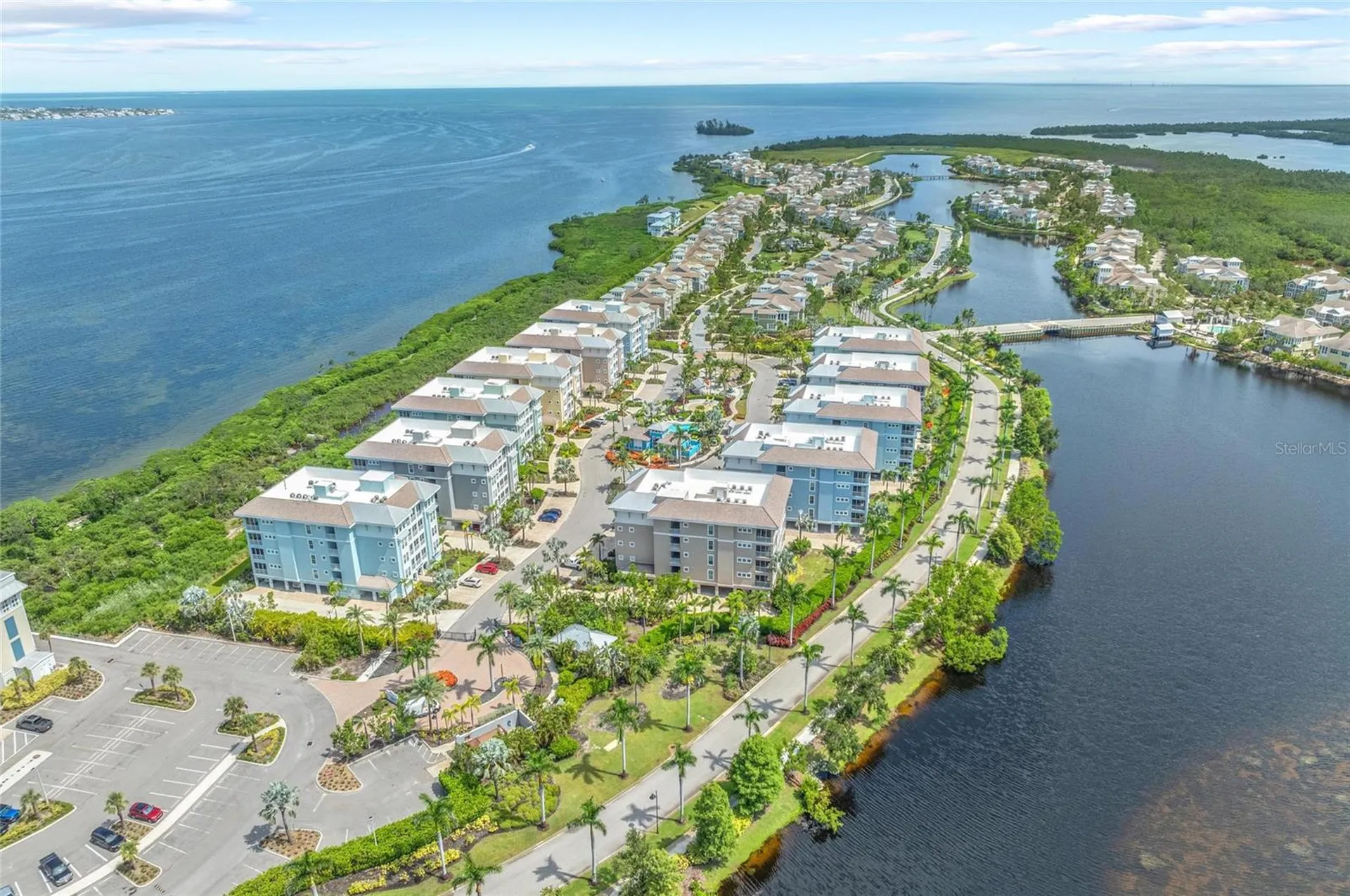 387 Aruba Circle Bradenton FL 34209