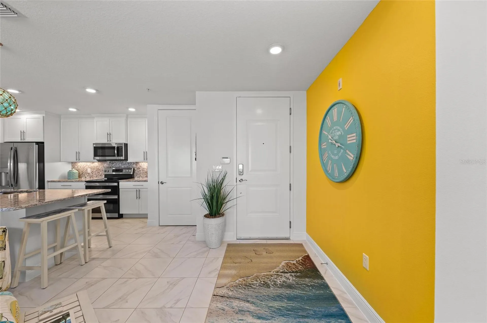 387 Aruba Circle Bradenton FL 34209