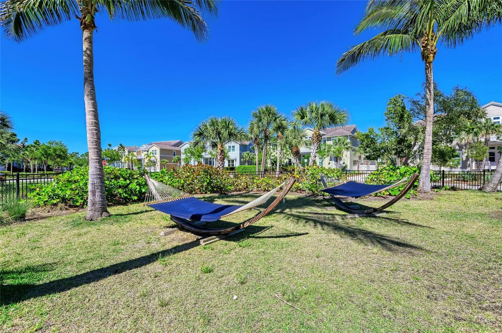 387 Aruba Circle Bradenton FL 34209