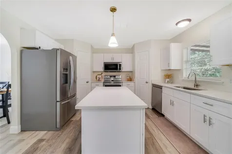 1104 Chateau Circle Minneola FL 34715