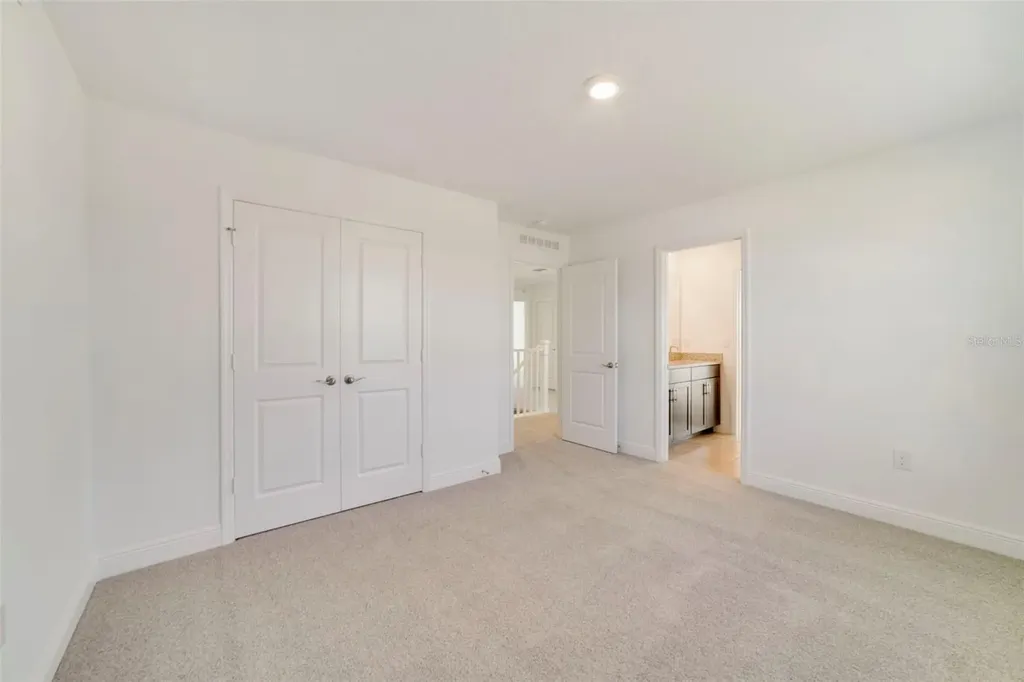 447 Veneto Circle Clermont FL 34715