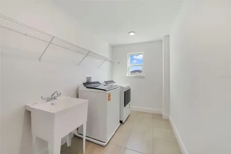 447 Veneto Circle Clermont FL 34715