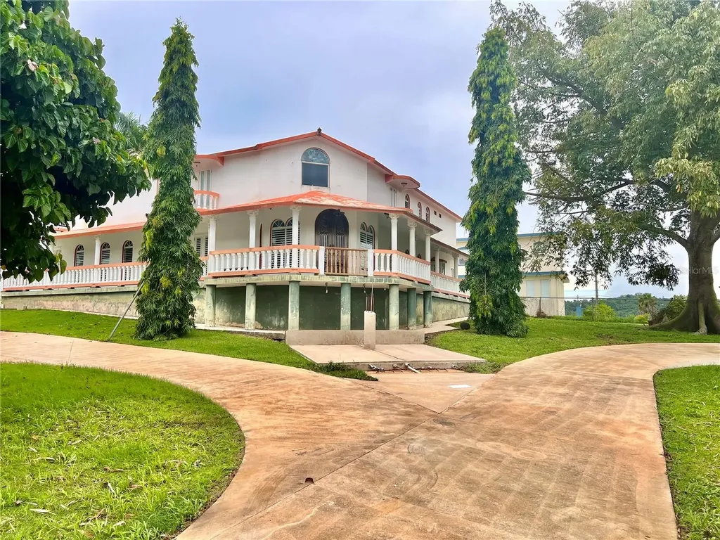 500 Brisas De Barahona Morovis PR 00687