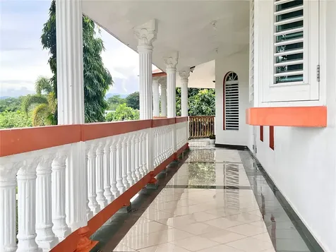 500 Brisas De Barahona Morovis PR 00687