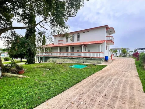 500 Brisas De Barahona Morovis PR 00687
