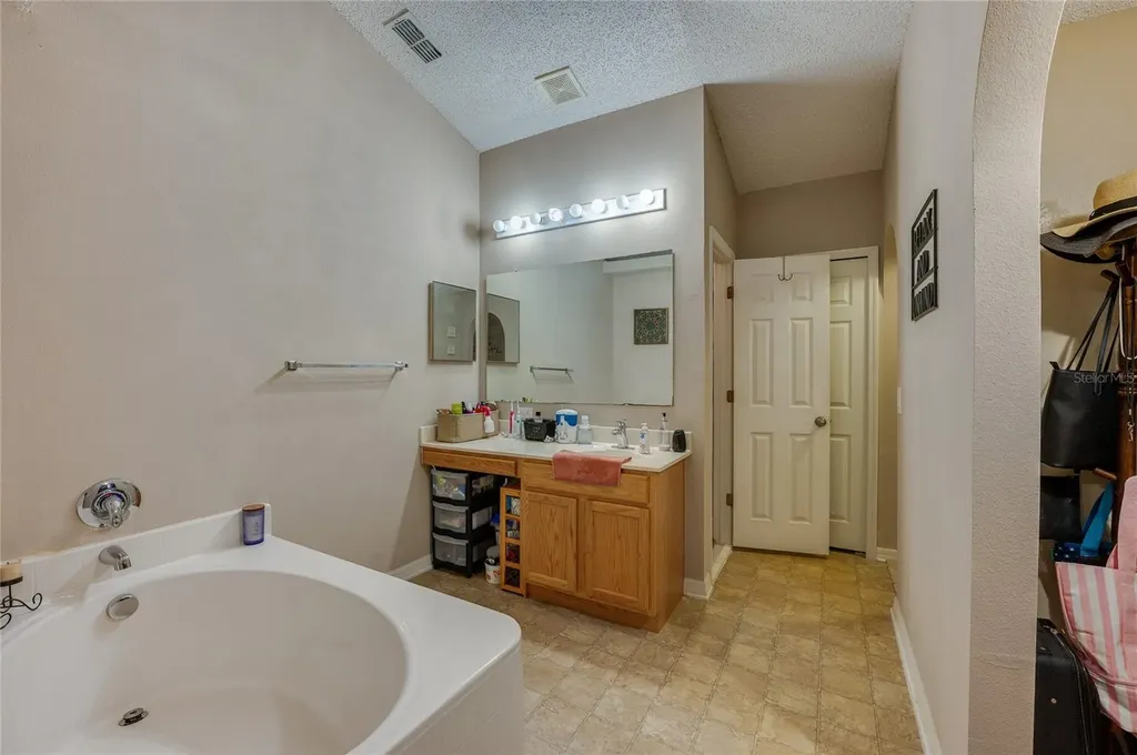 11 Zircon Court Palm Coast FL 32164