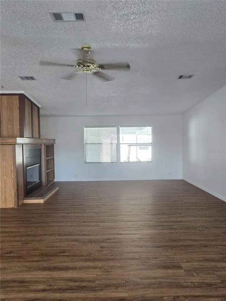 3912 N Citrus Circle Zellwood FL 32798
