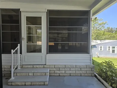 3912 N Citrus Circle Zellwood FL 32798