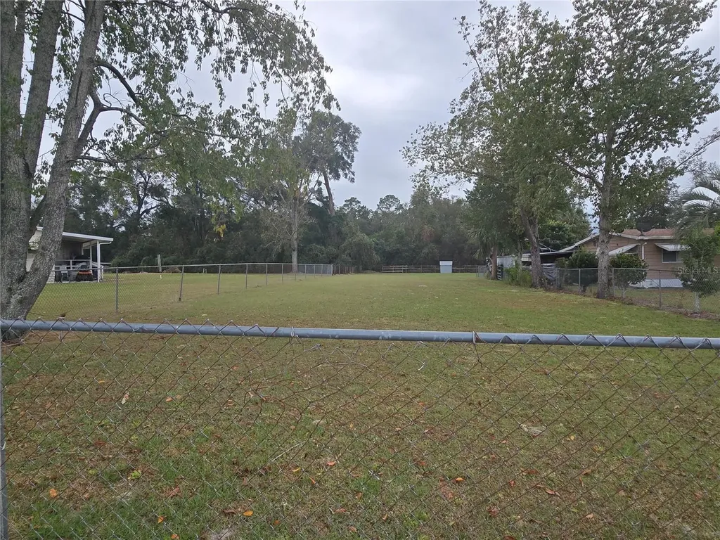 16948 SE 19th Court Summerfield FL 34491