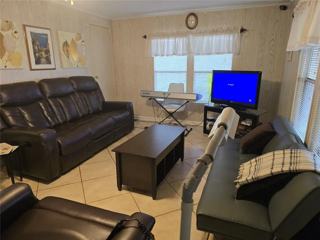 16948 SE 19th Court Summerfield FL 34491