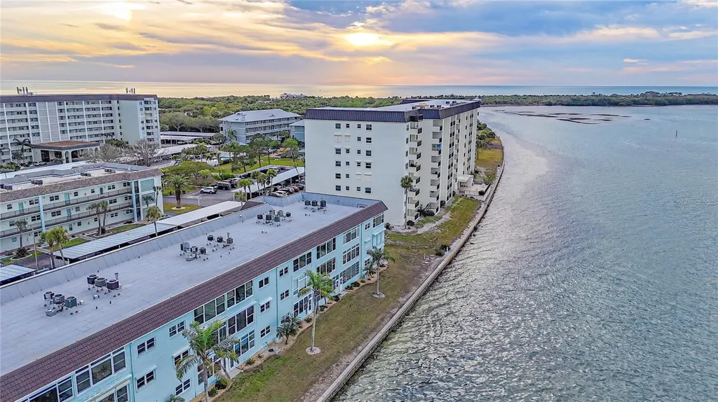 7 Dunoon Place Dunedin FL 34698