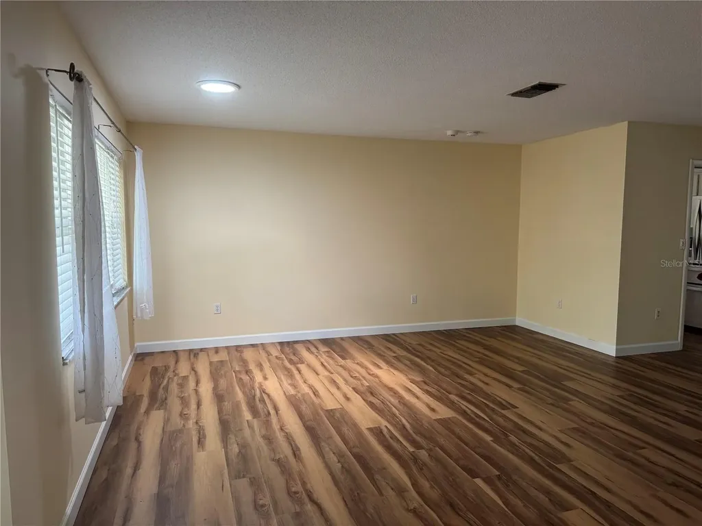 1825 Par Place Sarasota FL 34240