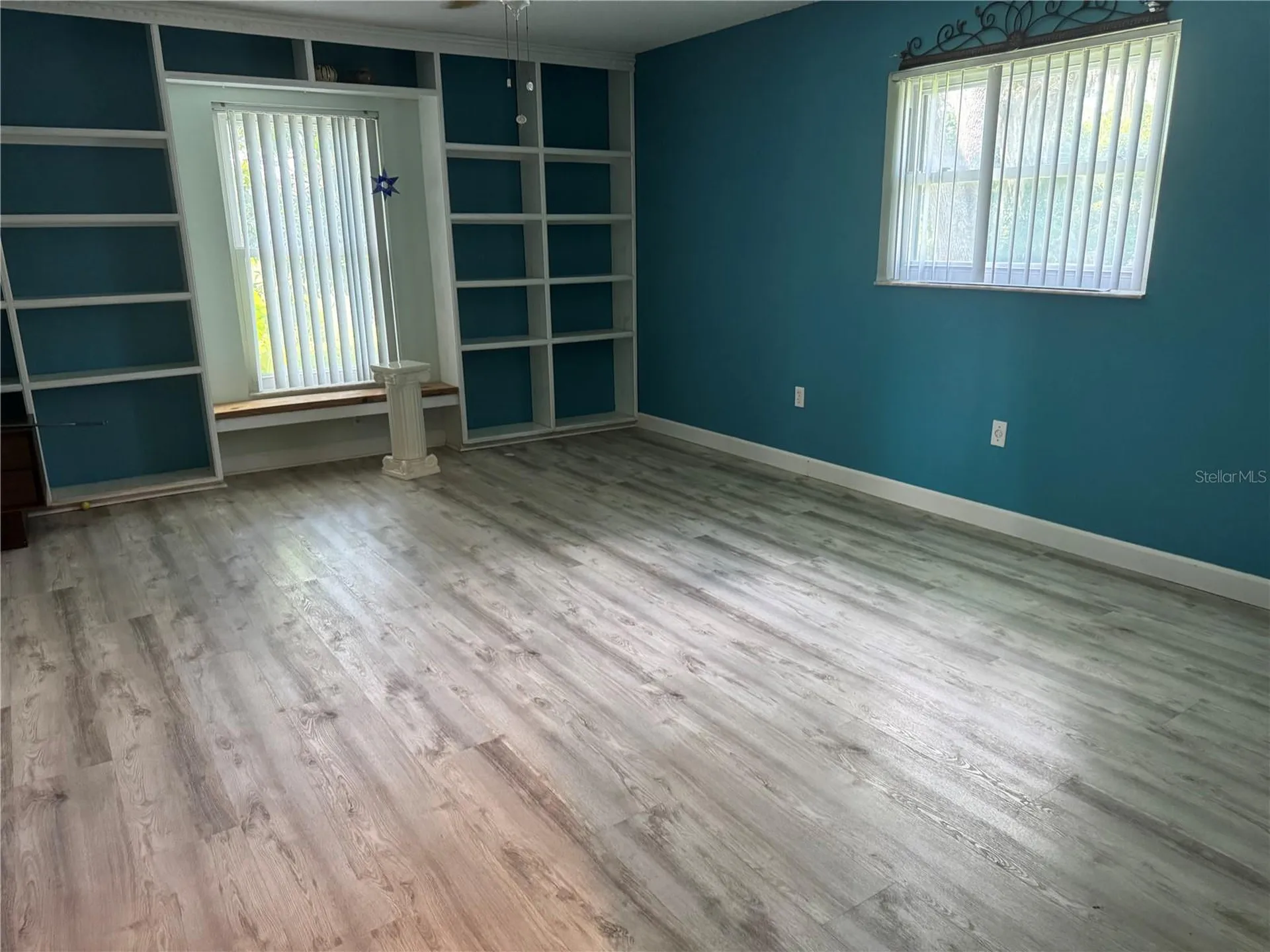 1825 Par Place Sarasota FL 34240