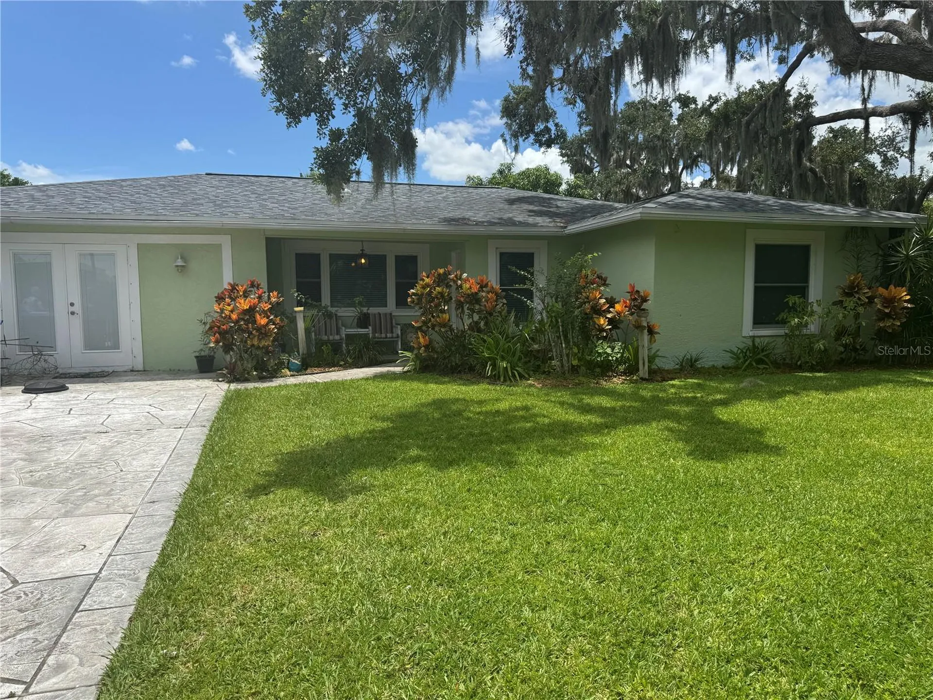 1825 Par Place Sarasota FL 34240