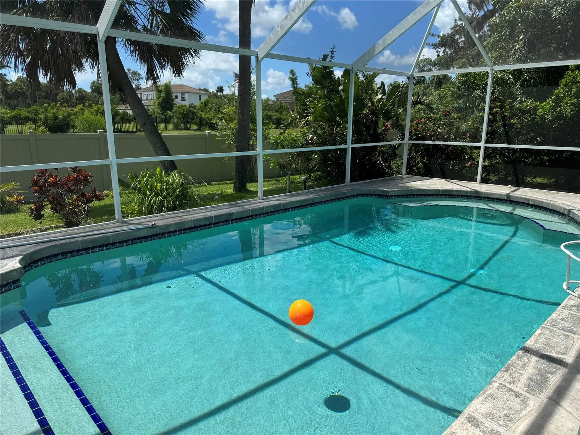 1825 Par Place Sarasota FL 34240