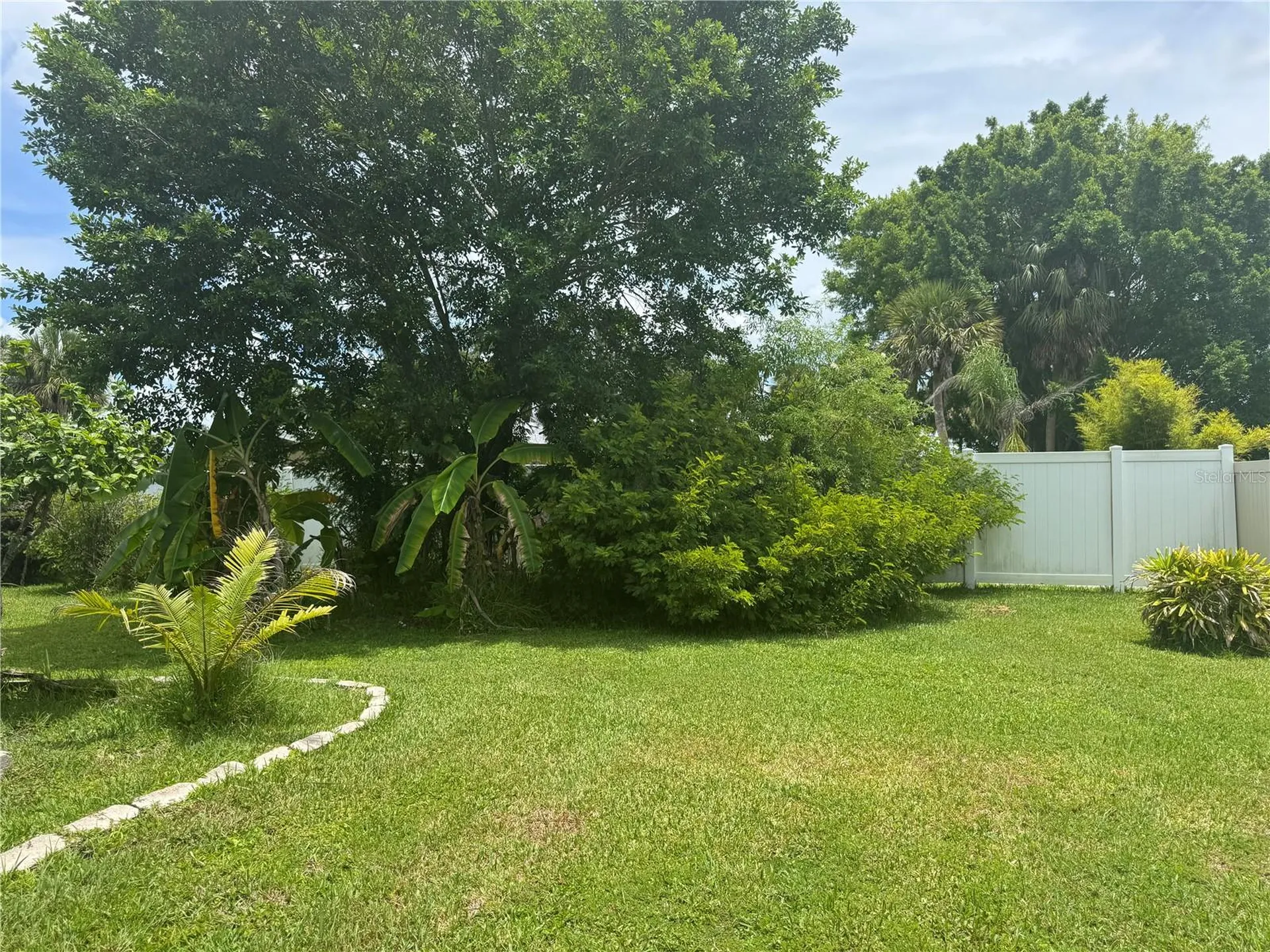 1825 Par Place Sarasota FL 34240
