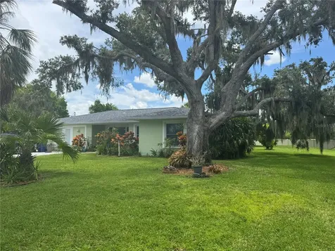 1825 Par Place Sarasota FL 34240