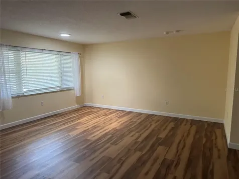 1825 Par Place Sarasota FL 34240