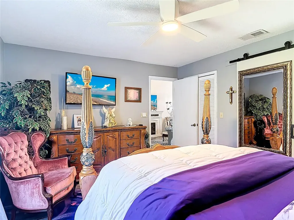 301 Paradise Lane Edgewater FL 32132