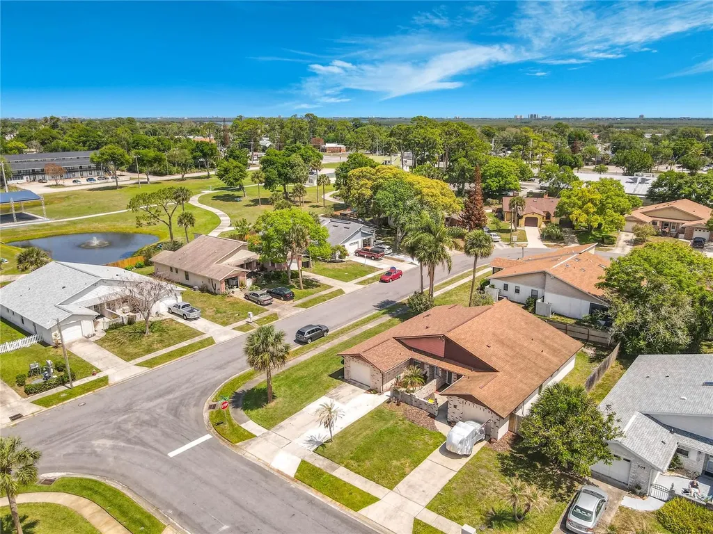 301 Paradise Lane Edgewater FL 32132