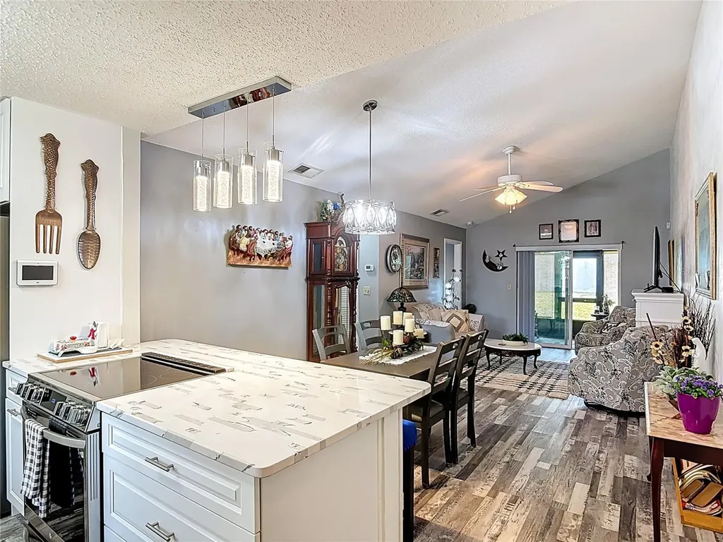 301 Paradise Lane Edgewater FL 32132