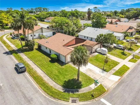 301 Paradise Lane Edgewater FL 32132