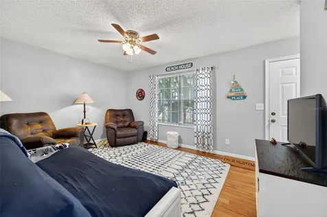 840 Center Avenue Holly Hill FL 32117