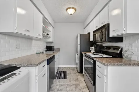 840 Center Avenue Holly Hill FL 32117