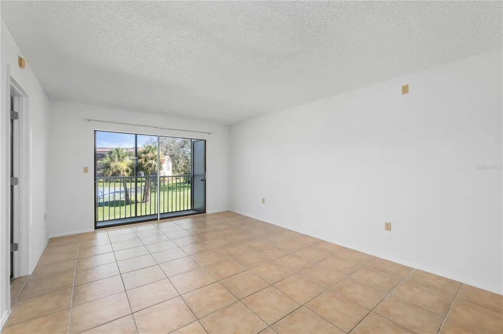 1999 Kings Highway Port Charlotte FL 33980