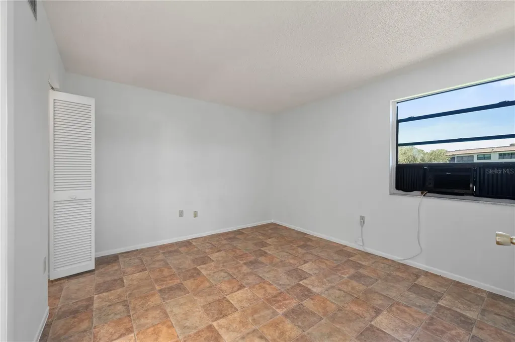 1999 Kings Highway Port Charlotte FL 33980