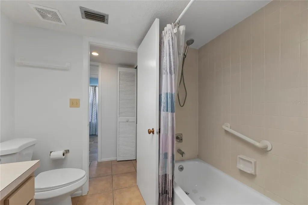 1999 Kings Highway Port Charlotte FL 33980