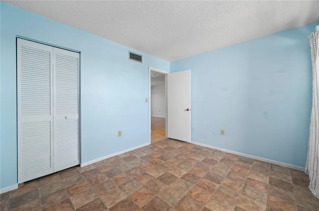 1999 Kings Highway Port Charlotte FL 33980