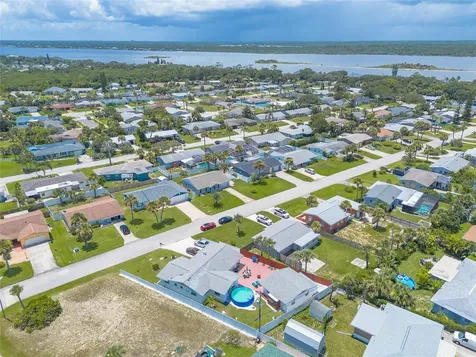 21 Sunset Boulevard Ormond Beach FL 32176