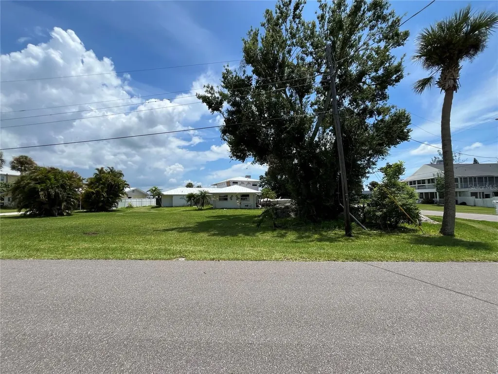 708 45th Avenue E Ellenton FL 34222