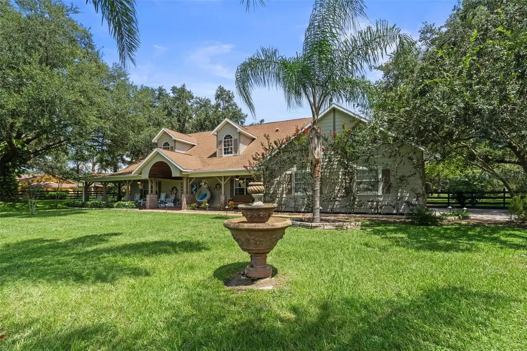 32137 Wolf Branch Lane Sorrento FL 32776