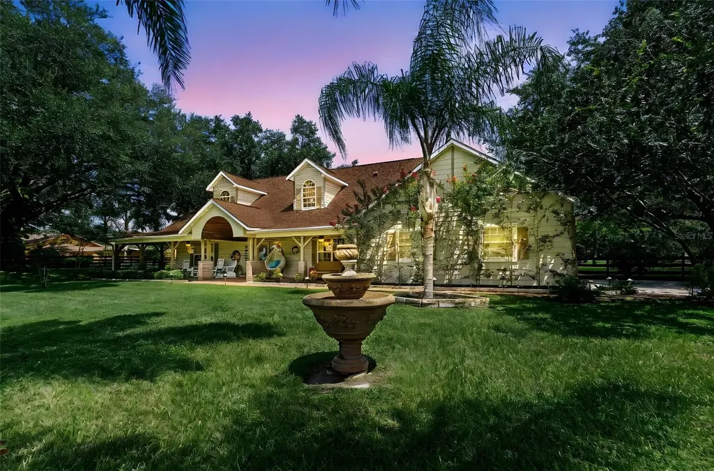 32137 Wolf Branch Lane Sorrento FL 32776