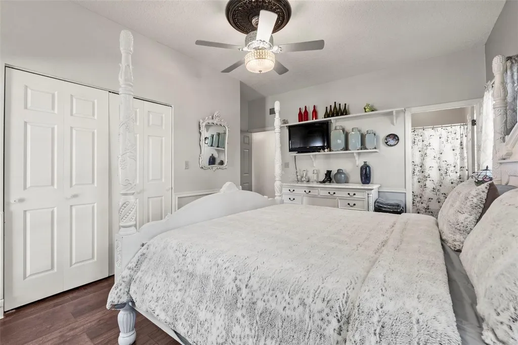 32137 Wolf Branch Lane Sorrento FL 32776