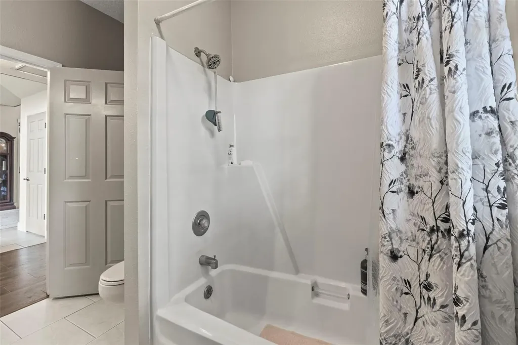 32137 Wolf Branch Lane Sorrento FL 32776
