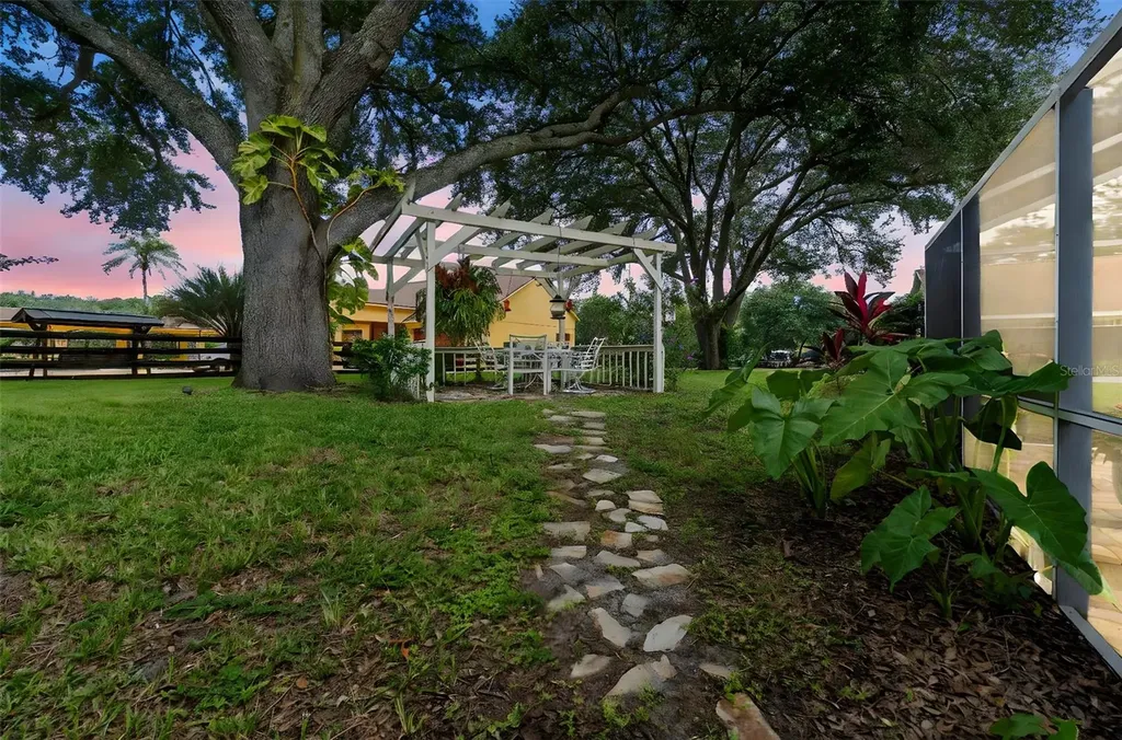 32137 Wolf Branch Lane Sorrento FL 32776