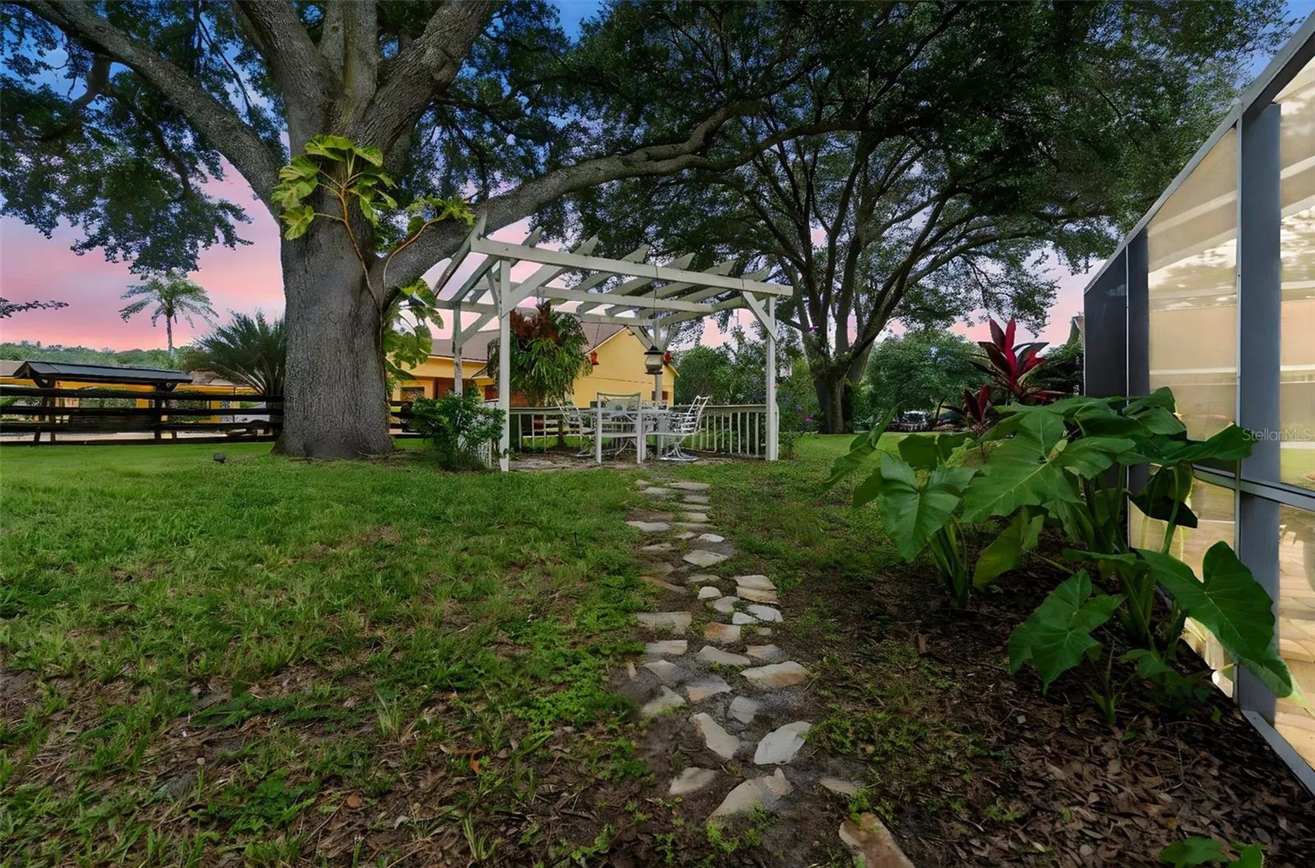 32137 Wolf Branch Lane Sorrento FL 32776