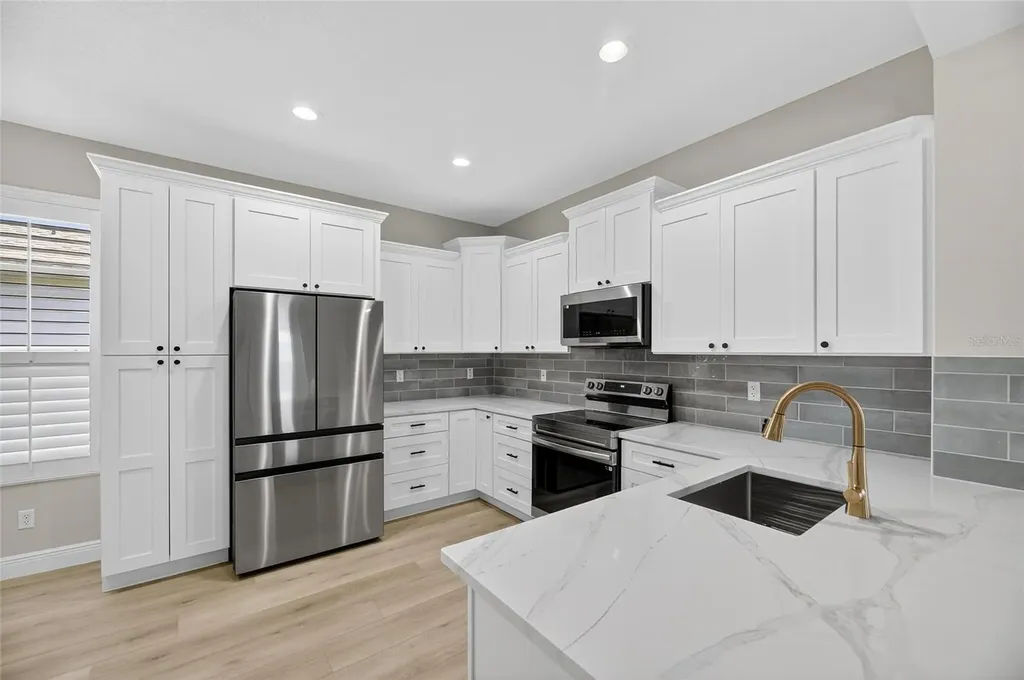 1103 Villeroy Drive Sun City Center FL 33573