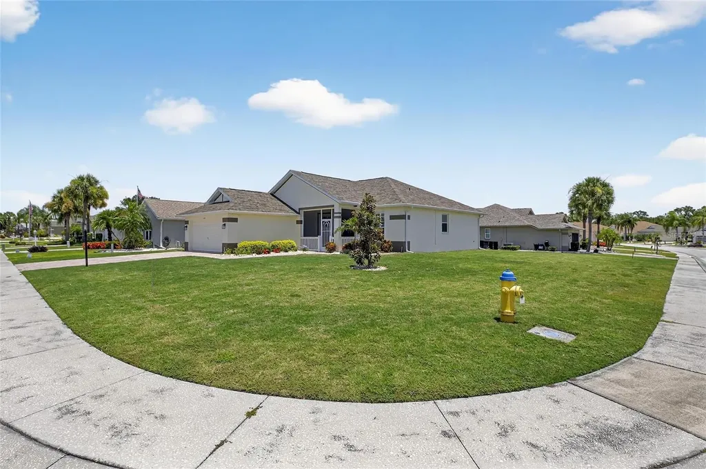 1103 Villeroy Drive Sun City Center FL 33573