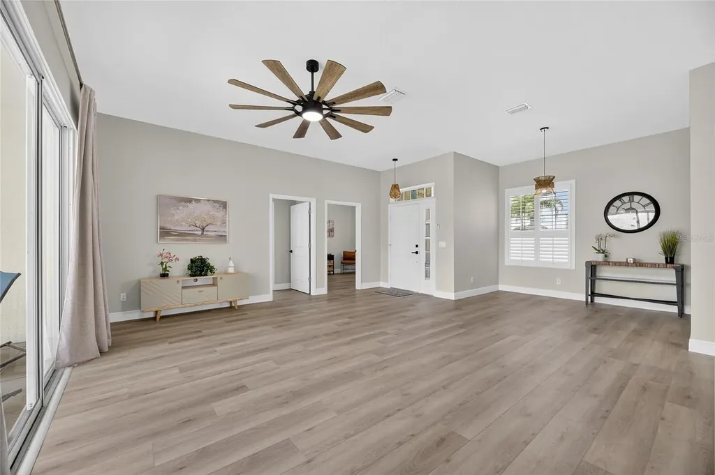 1103 Villeroy Drive Sun City Center FL 33573