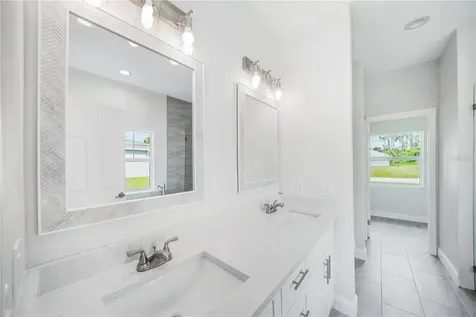 5509 Fairlane Drive North Port FL 34288