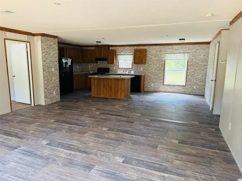 7180 Highway 90 Live Oak FL 32060