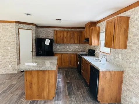 7180 Highway 90 Live Oak FL 32060