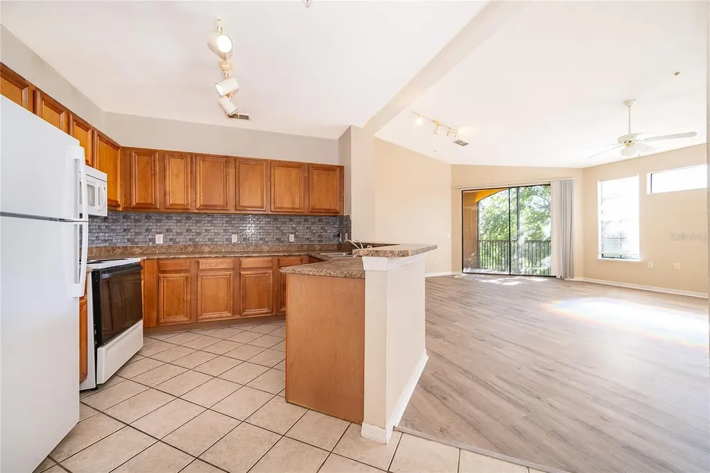 6169 Metrowest Boulevard Orlando FL 32835