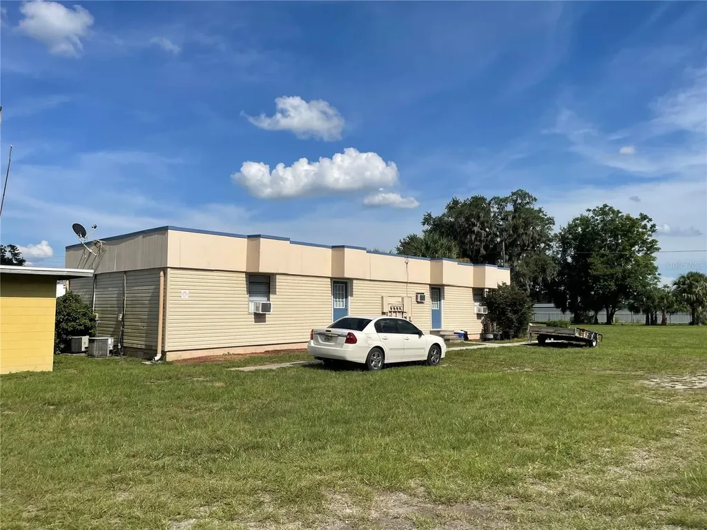 2520 Us Highway 441/27 Fruitland Park FL 34731