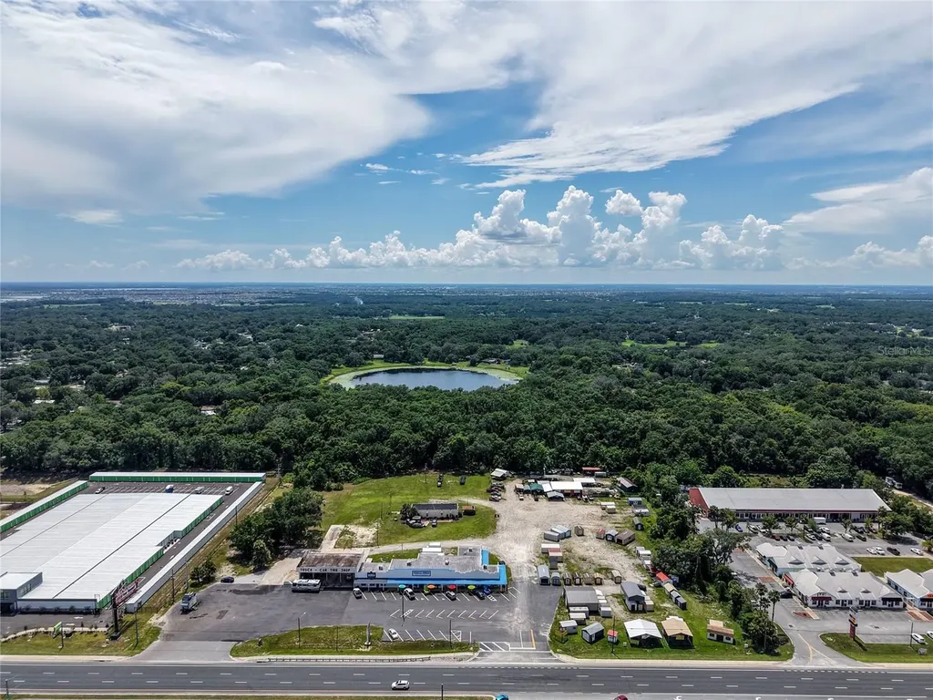 2520 Us Highway 441/27 Fruitland Park FL 34731