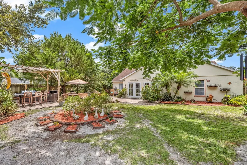 1587 Hunters Stand Run Oviedo FL 32765